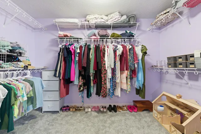 $599,000 | 1002 West Highpeak Drive, Spokane, WA 99224