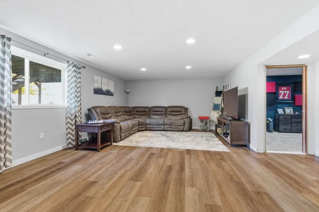 $599,000 | 1002 West Highpeak Drive, Spokane, WA 99224