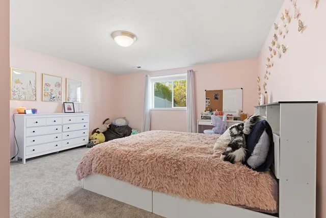 $599,000 | 1002 West Highpeak Drive, Spokane, WA 99224