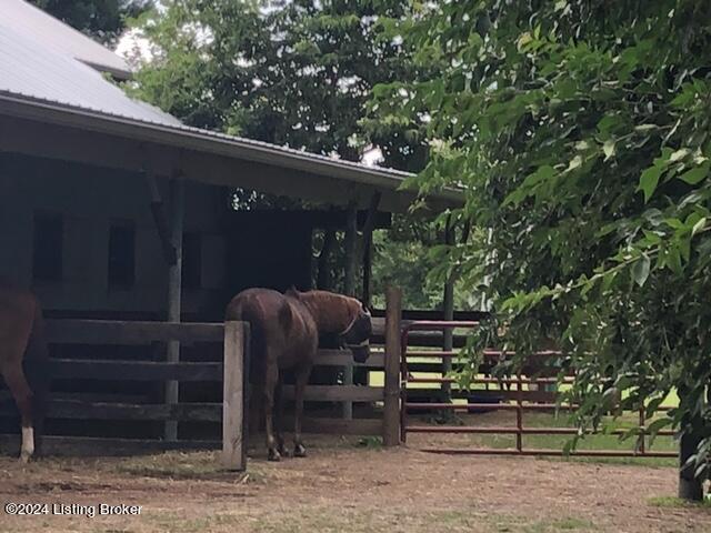 2018 Cardinal Harbour Road Prospect, KY 40059 - Photo 60 of 61 2018 Cardinal Harbour Horse Stables 4