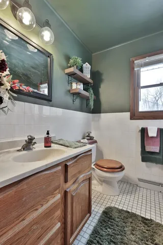 $350,000 | 15385 310th Street, Center City, MN 55012