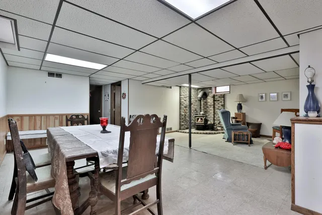 $350,000 | 15385 310th Street, Center City, MN 55012