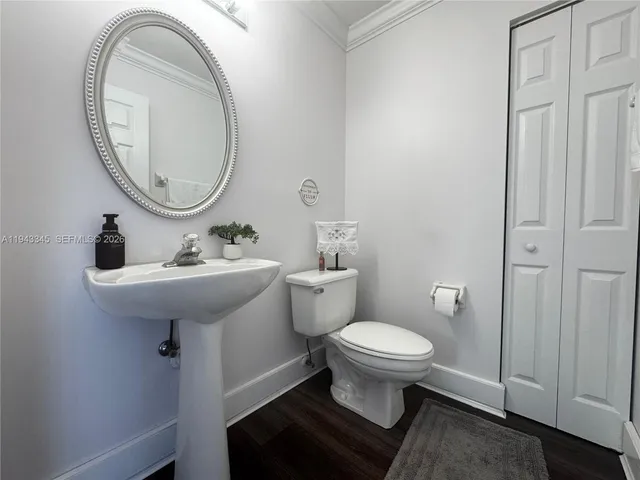 $4,200 | 9875 Fairway Cove Lane, Plantation, FL 33324