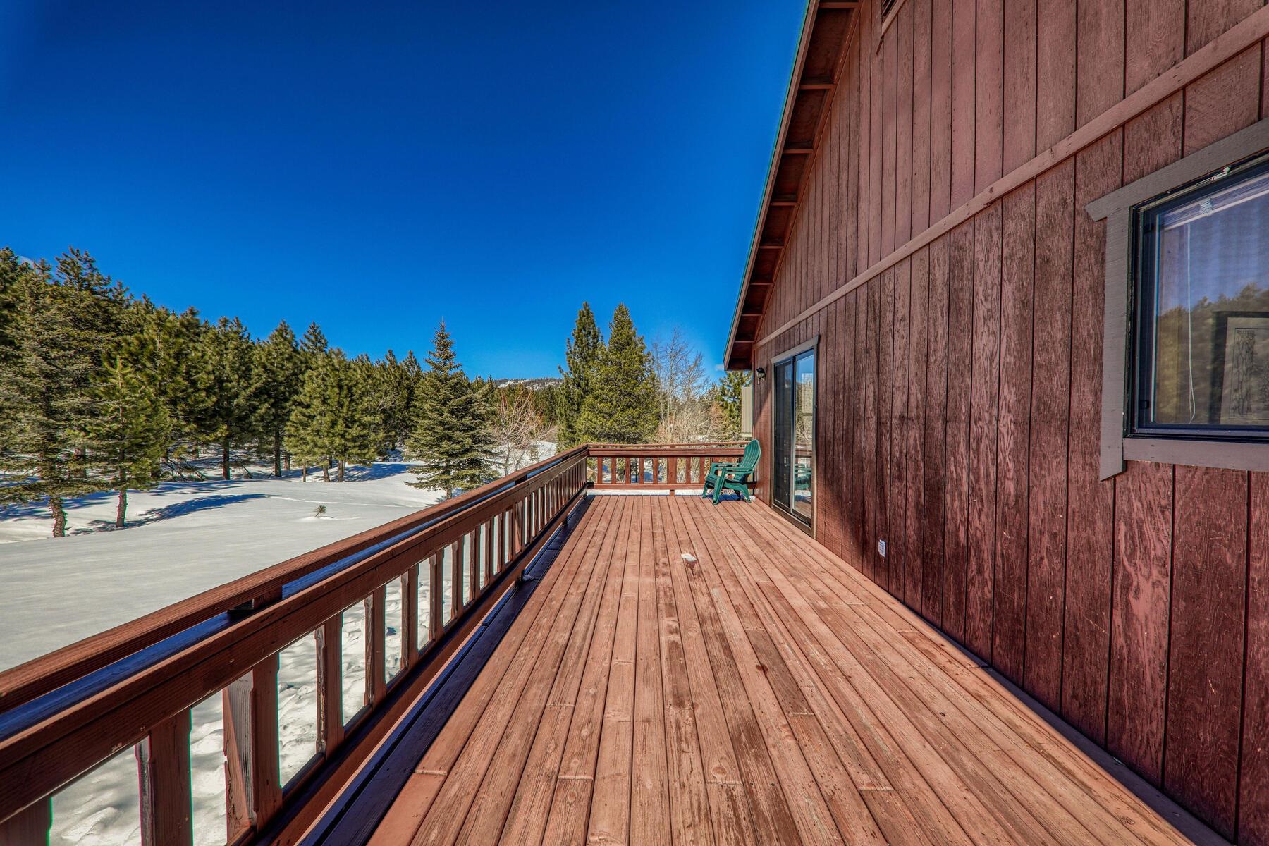 14514 Wolfgang Road Truckee, CA 96161 - Photo 20 of 21 a view of balcony with wooden floor and fence