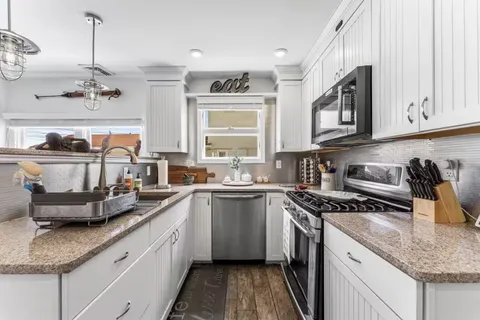 $1,150,000 | 718 Pacific Avenue, North Cape May, NJ 08204