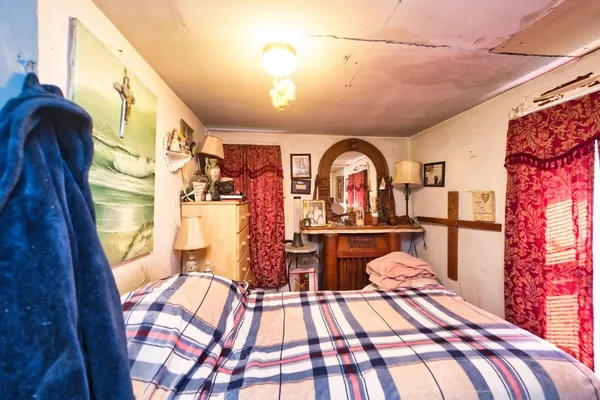 $329,000 | 898 Main Road, Tiverton, RI 02878