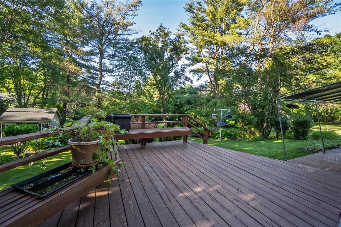 2042 Hilltop Road Bethlehem, PA 18015 - Photo 33 of 38 Gallery Image 33