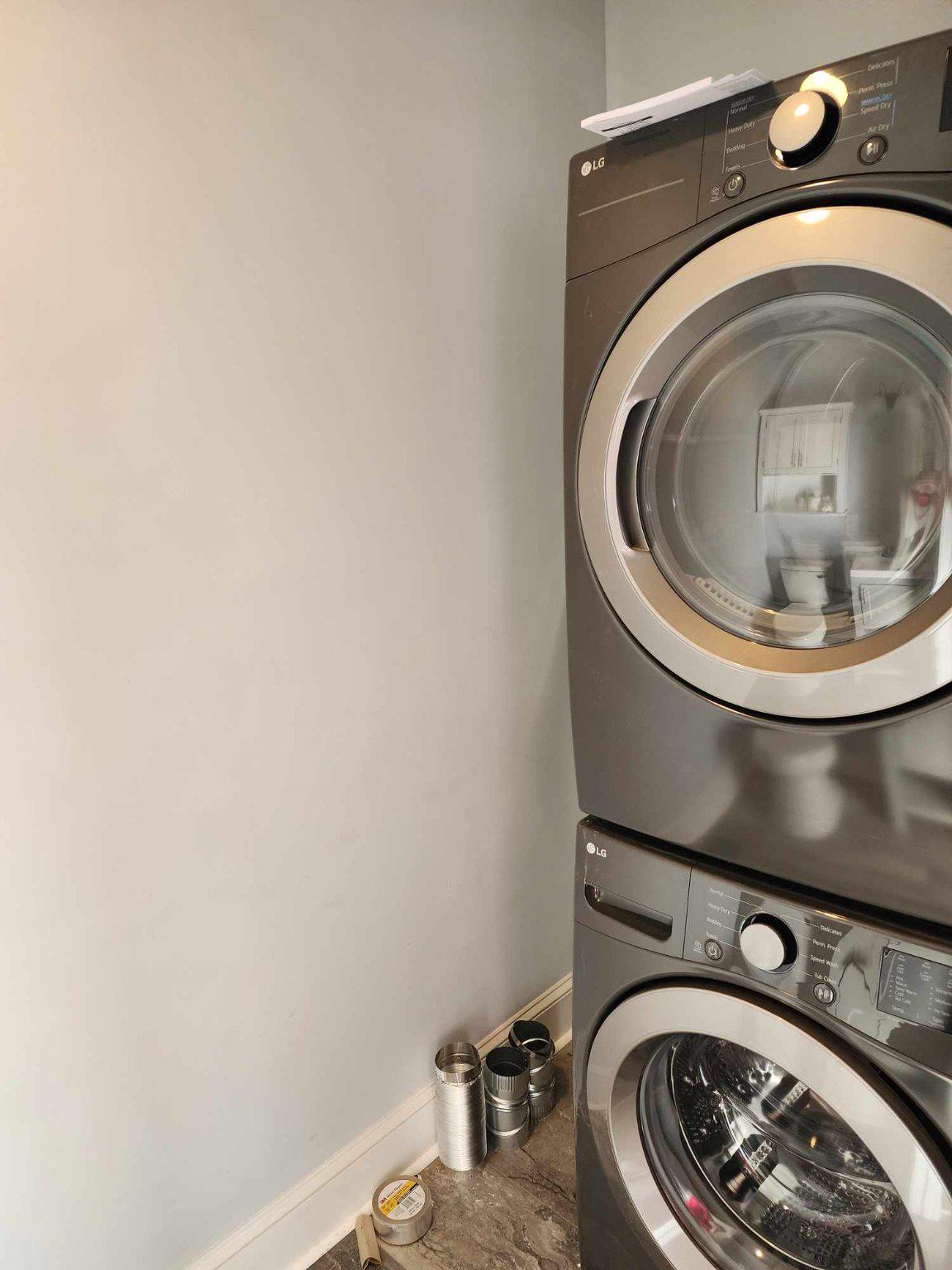 522 South Broadway Pitman, NJ 08071 - Photo 11 of 26 Sleek laundry setup off kitchen