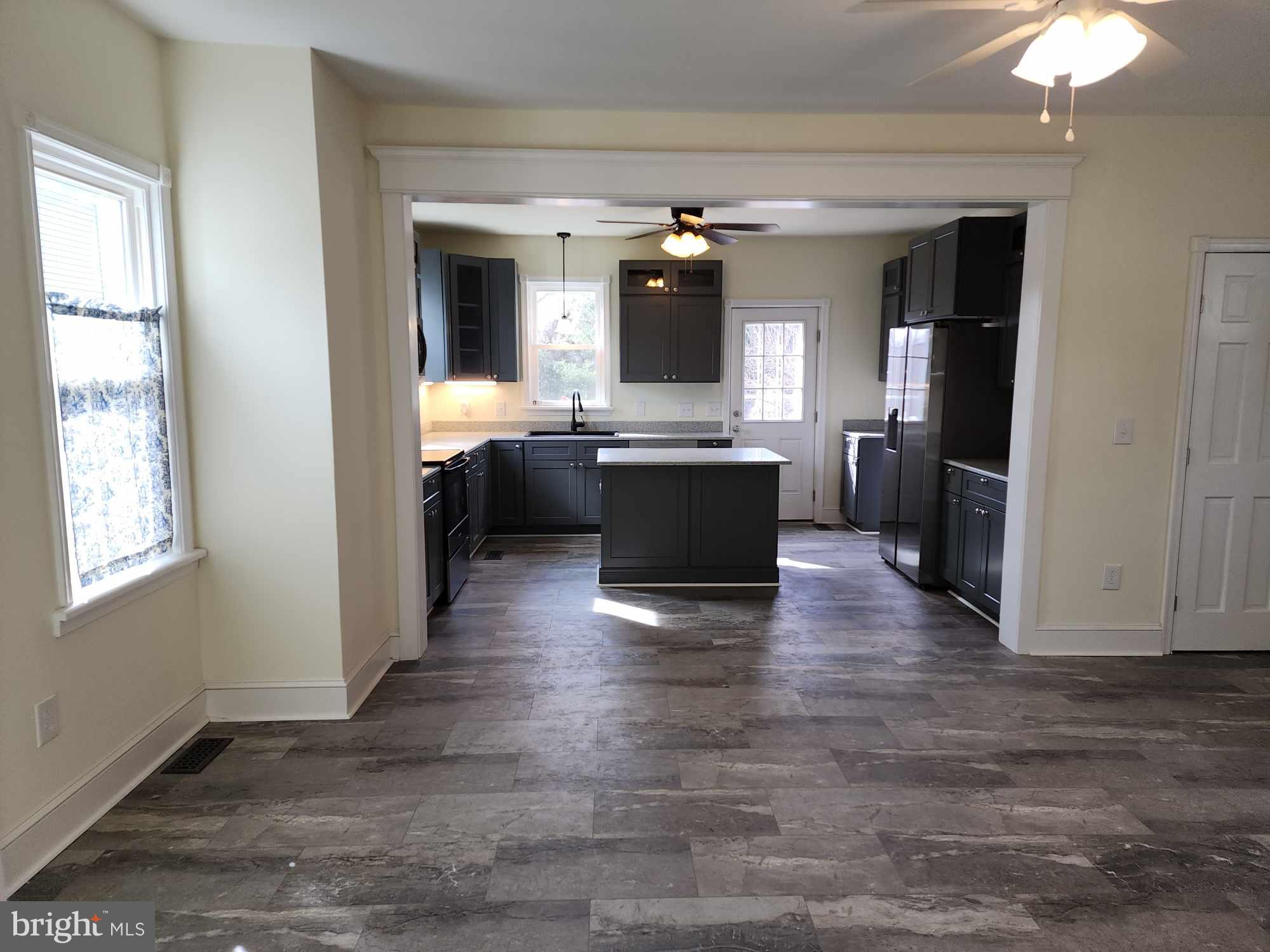 522 South Broadway Pitman, NJ 08071 - Photo 12 of 26 Modern kitchen with open layout charm.