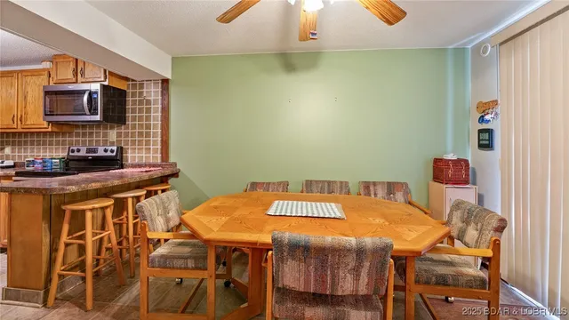 $369,000 | 74 Possum Hollow Court, Camdenton, MO 65020