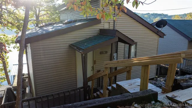 $369,000 | 74 Possum Hollow Court, Camdenton, MO 65020