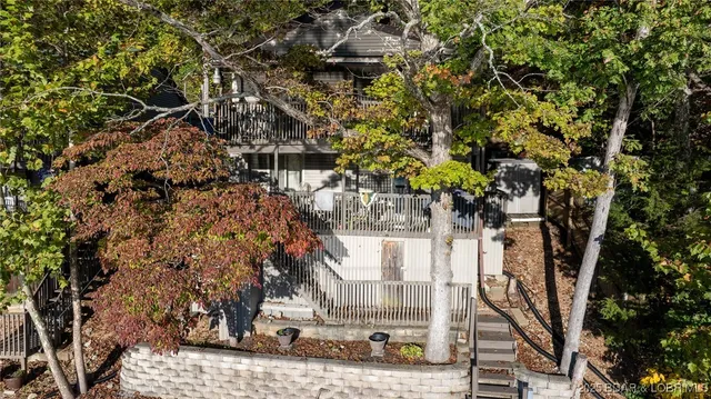 $369,000 | 74 Possum Hollow Court, Camdenton, MO 65020