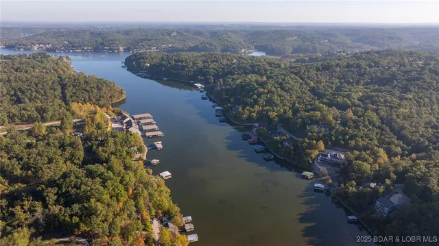 $369,000 | 74 Possum Hollow Court, Camdenton, MO 65020