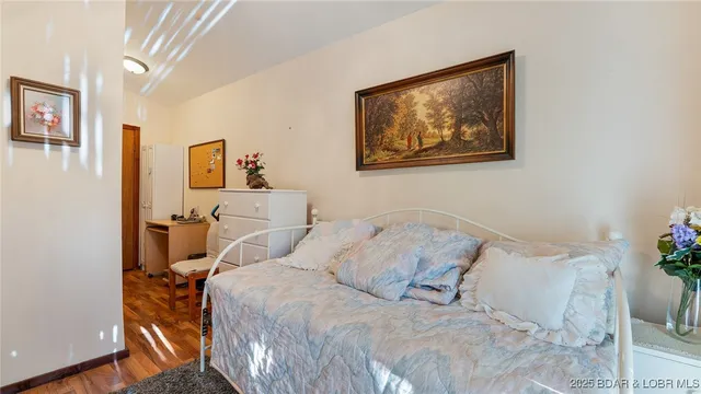 $369,000 | 74 Possum Hollow Court, Camdenton, MO 65020