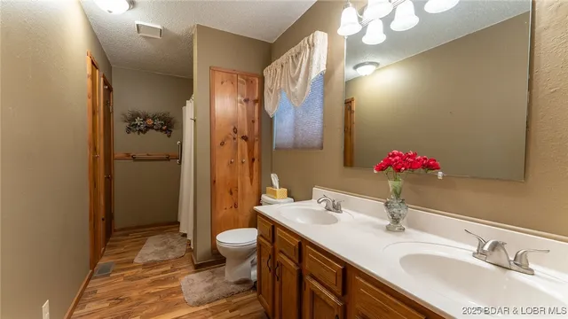 $369,000 | 74 Possum Hollow Court, Camdenton, MO 65020