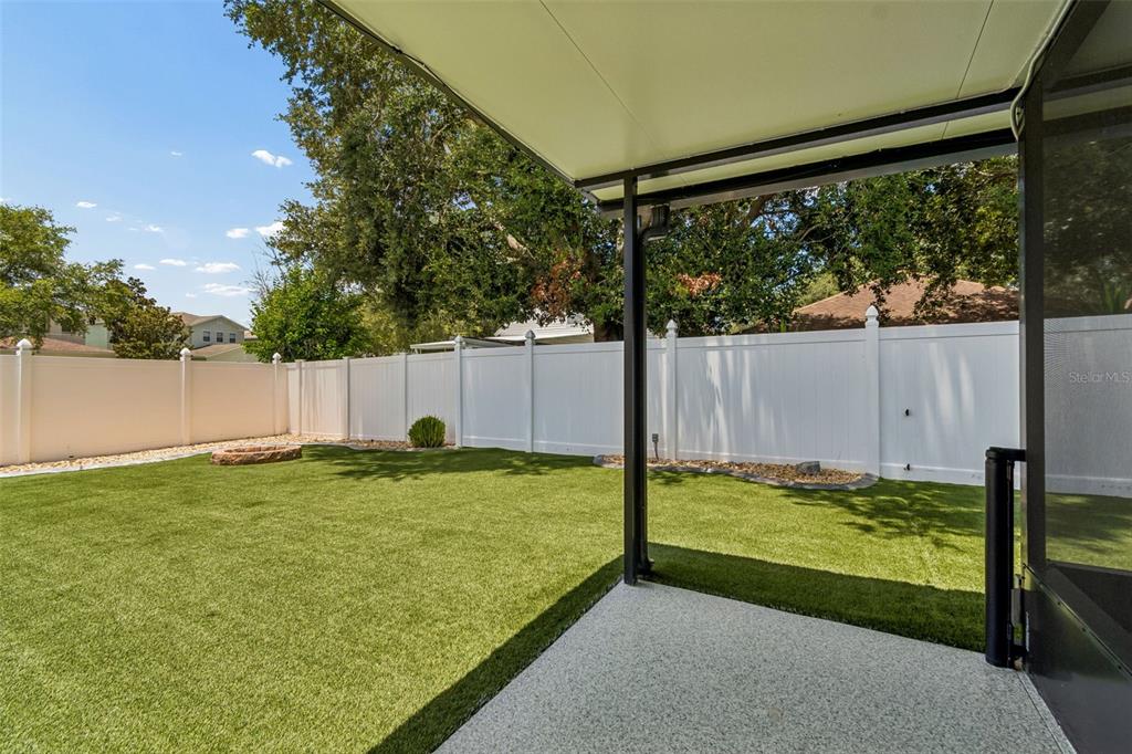 32323 Fish Hook Loop Wesley Chapel, FL 33545 - Photo 48 of 76