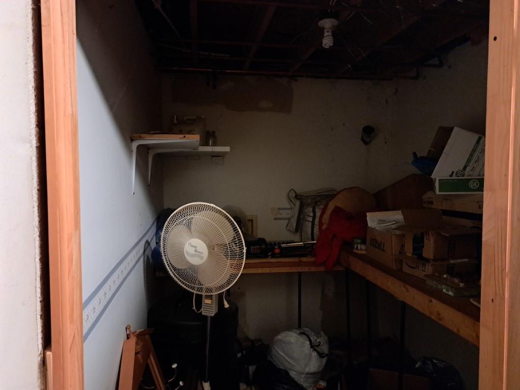 337 Pine Street Kane, PA 16735 - Photo 6 of 14 a close view of door lock