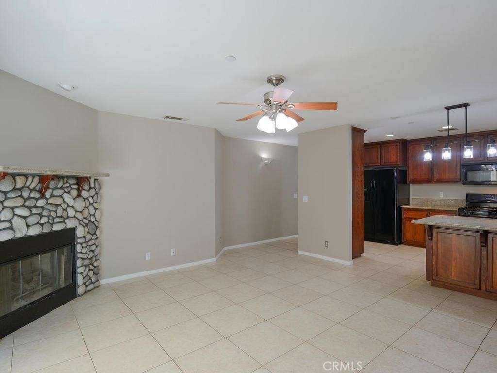 5742 Magnolia Avenue Riverside, CA 92506 - Photo 8 of 25