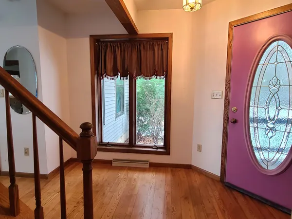 $599,900 | 506 Lake Shore Drive, Pardeeville, WI 53954