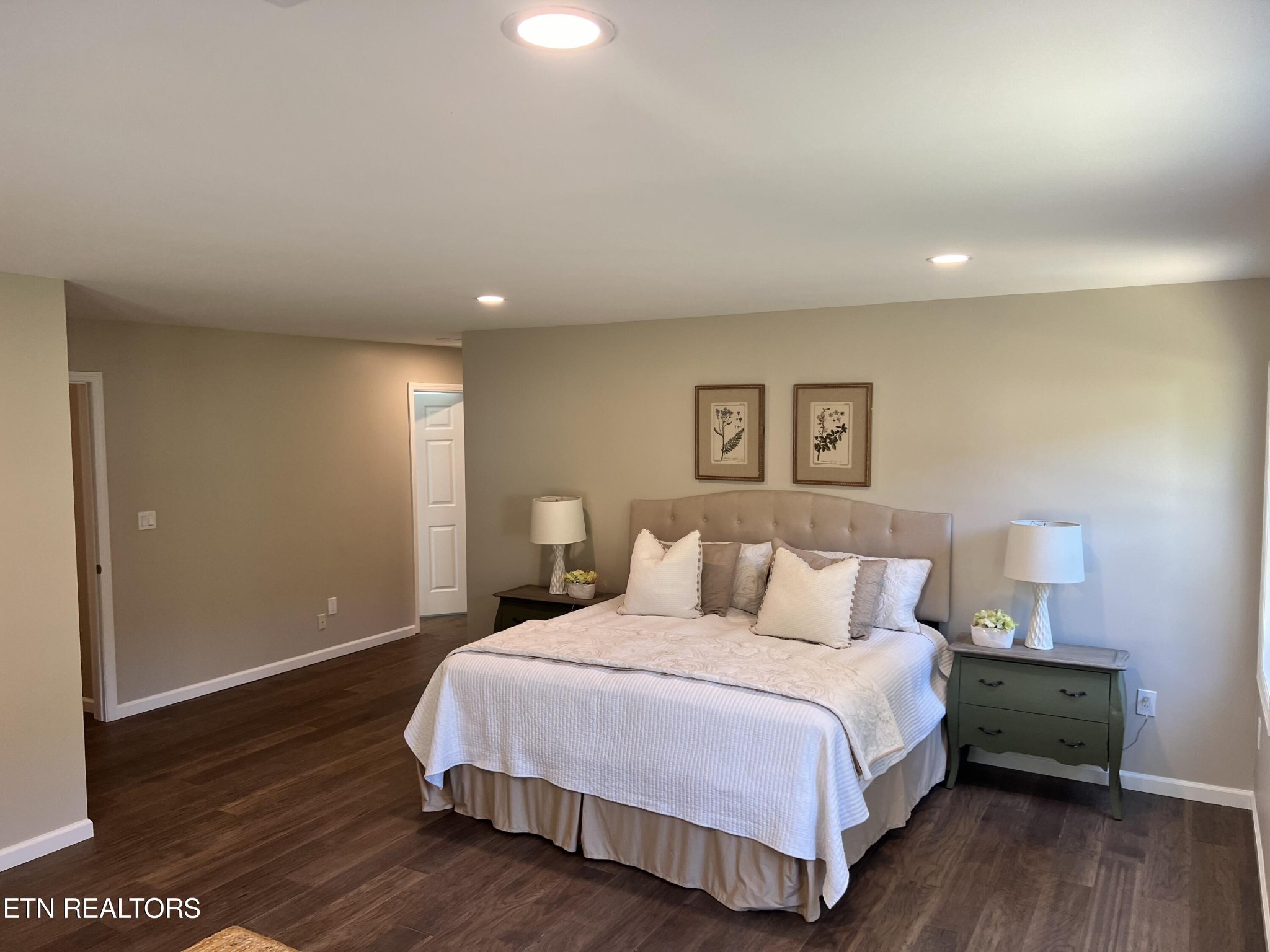 421 Oran Road Knoxville, TN 37934 - Photo 4 of 10 Gallery Image 4