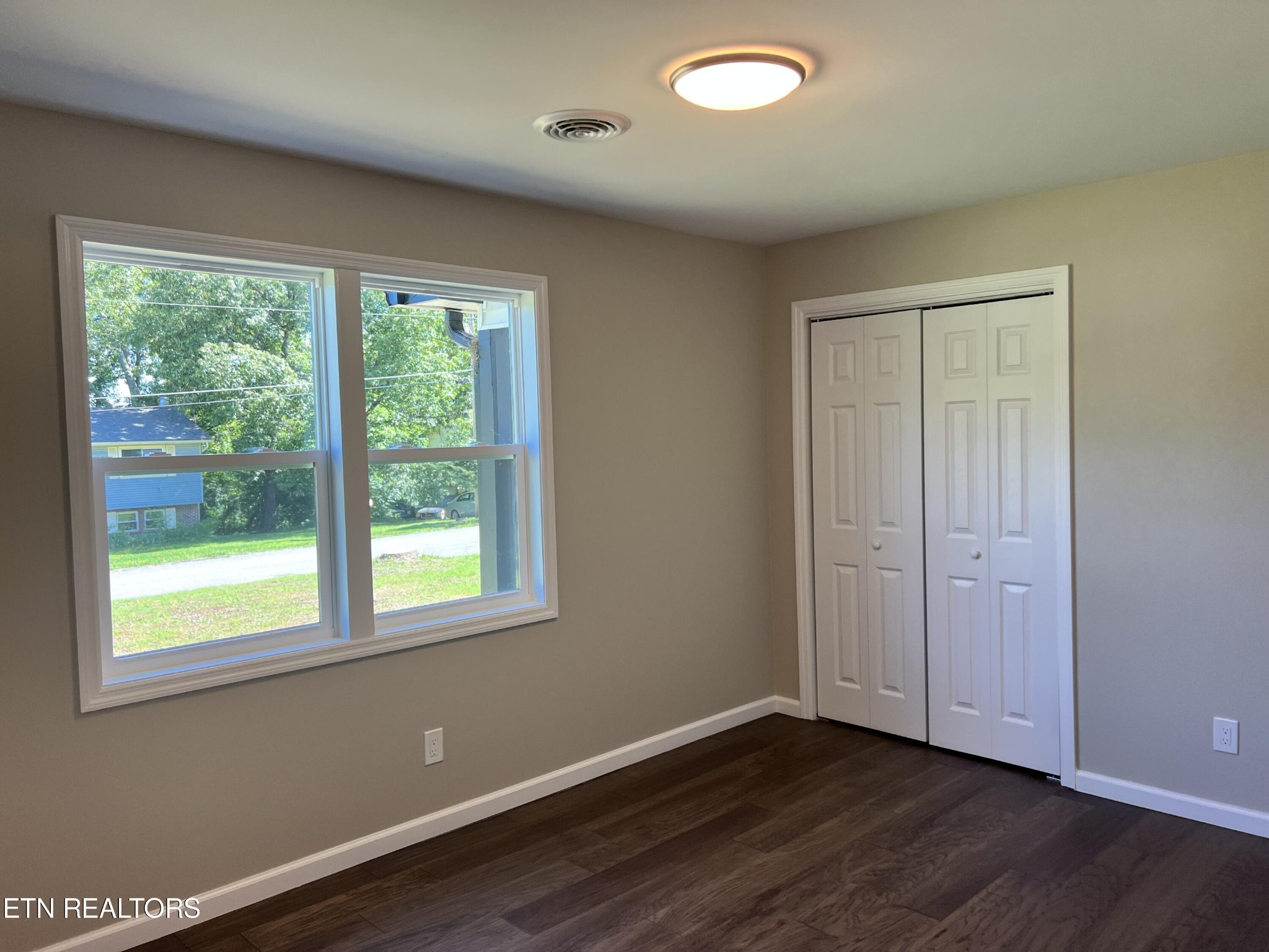421 Oran Road Knoxville, TN 37934 - Photo 8 of 10 Gallery Image 8