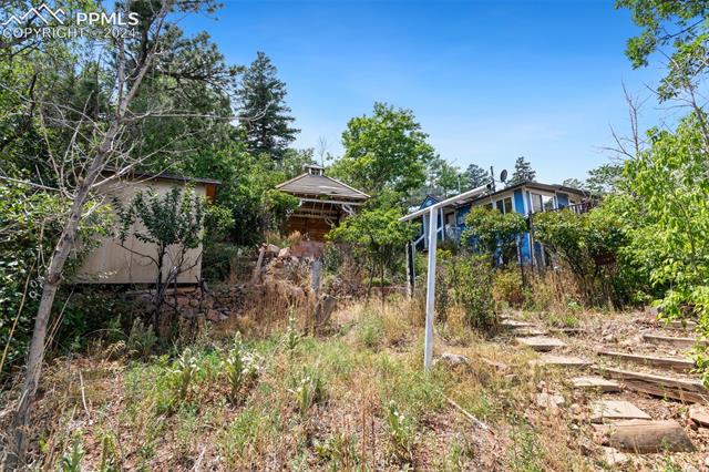 918 High Road Manitou Springs, CO 80829 - Photo 17 of 34 View of yard