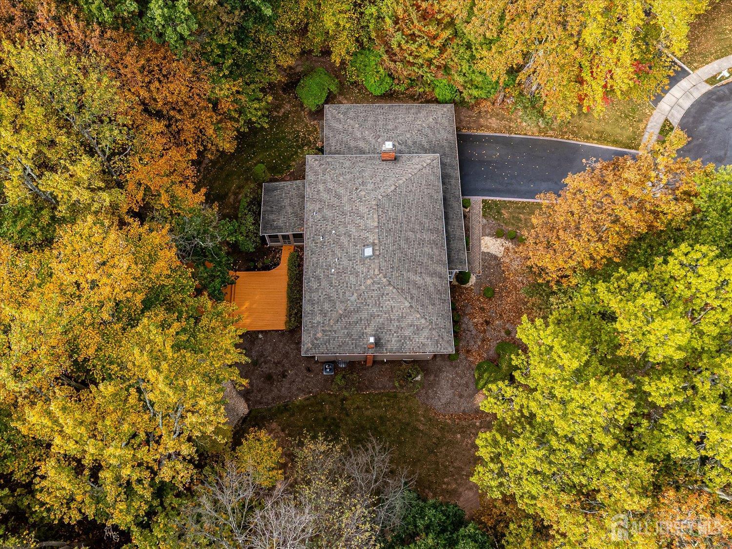 8 Woodmere Road North Brunswick, NJ 08902 - Photo 14 of 23