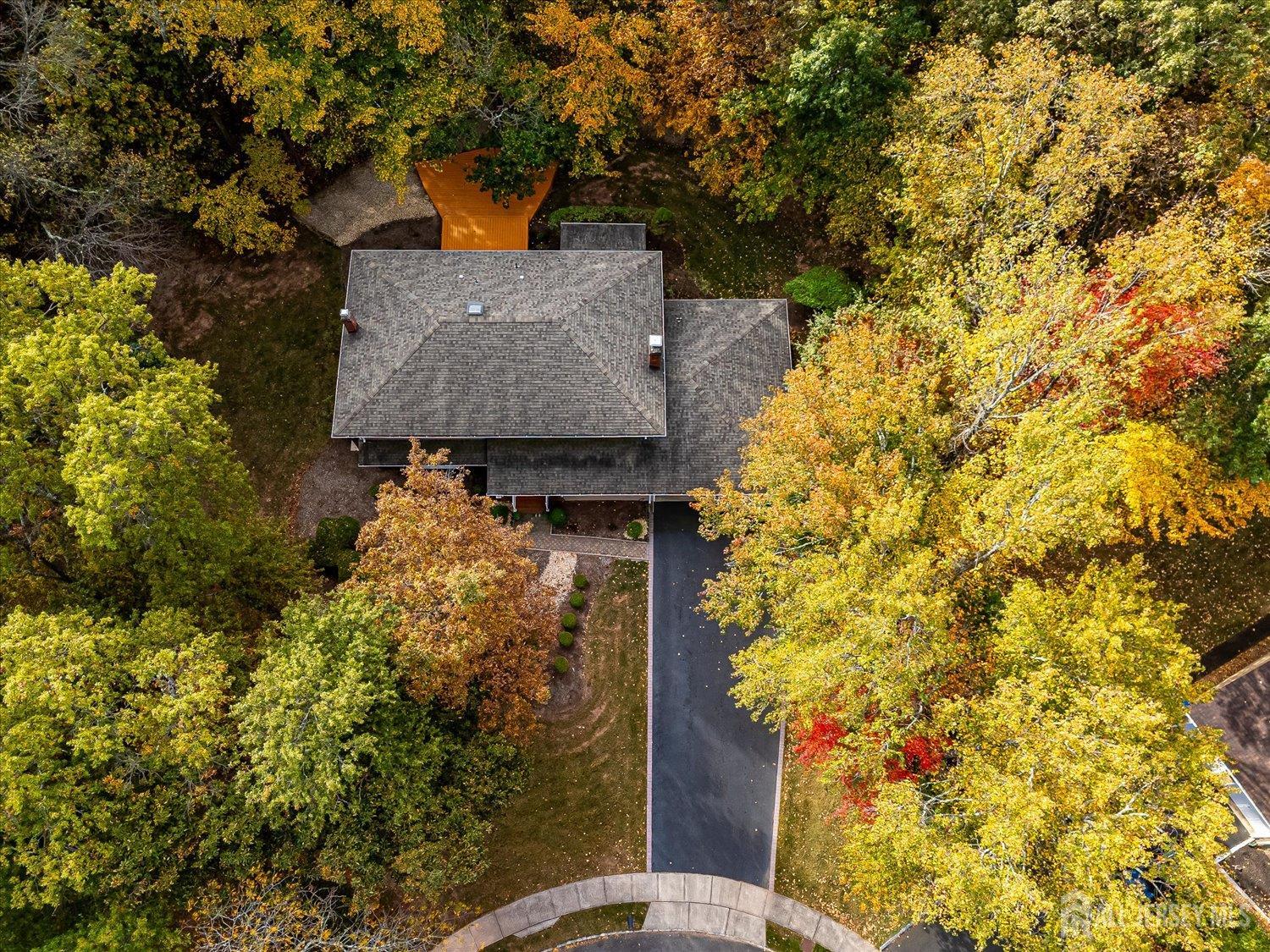 8 Woodmere Road North Brunswick, NJ 08902 - Photo 21 of 23