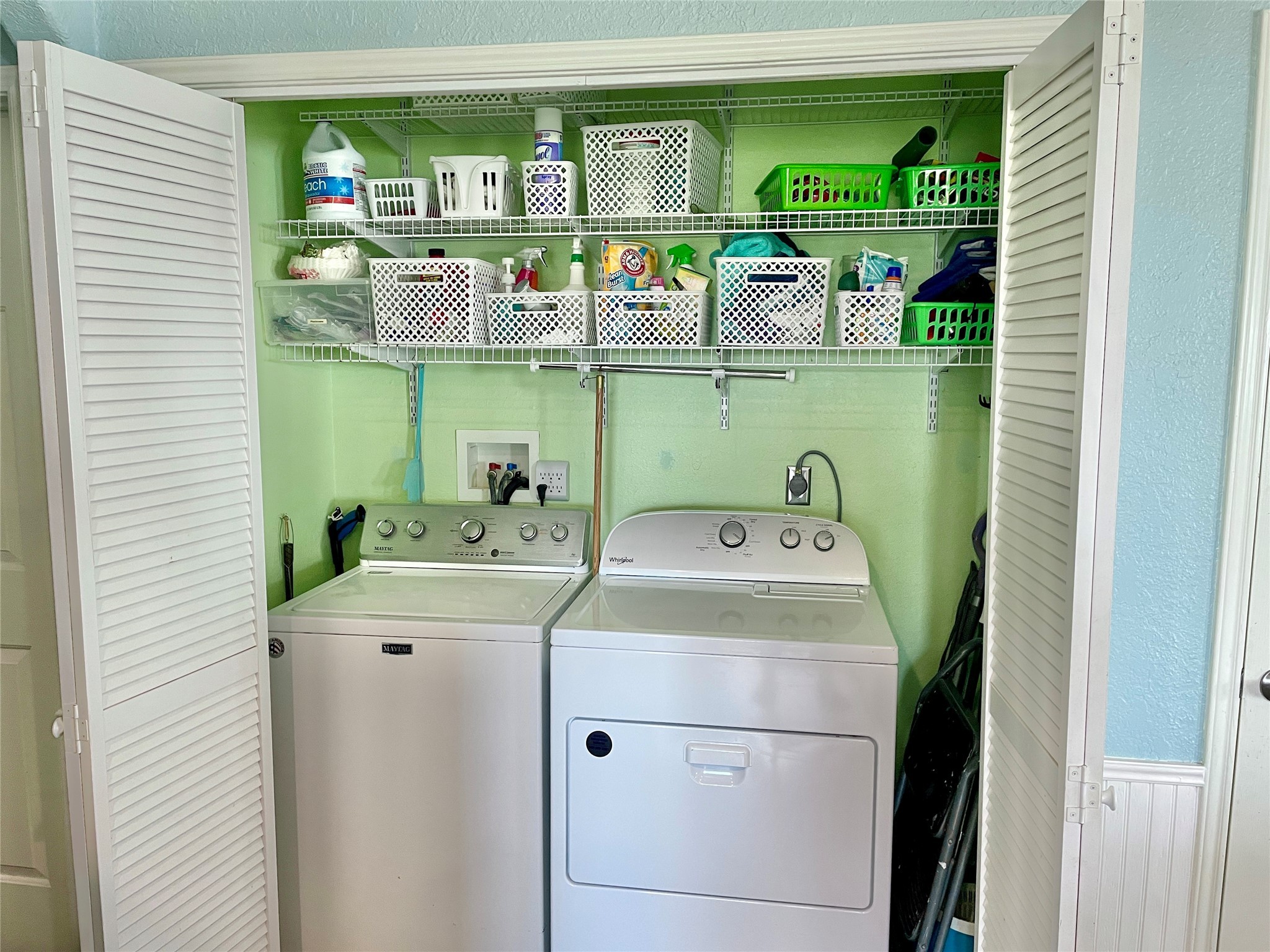 101 Salt Grass Avenue Surfside Beach, TX 77541 - Photo 16 of 48 a utility room with washer and dryer