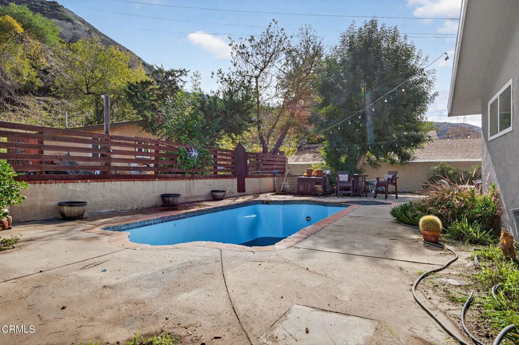 8994 Nye Road Ventura, CA 93001 - Photo 31 of 47