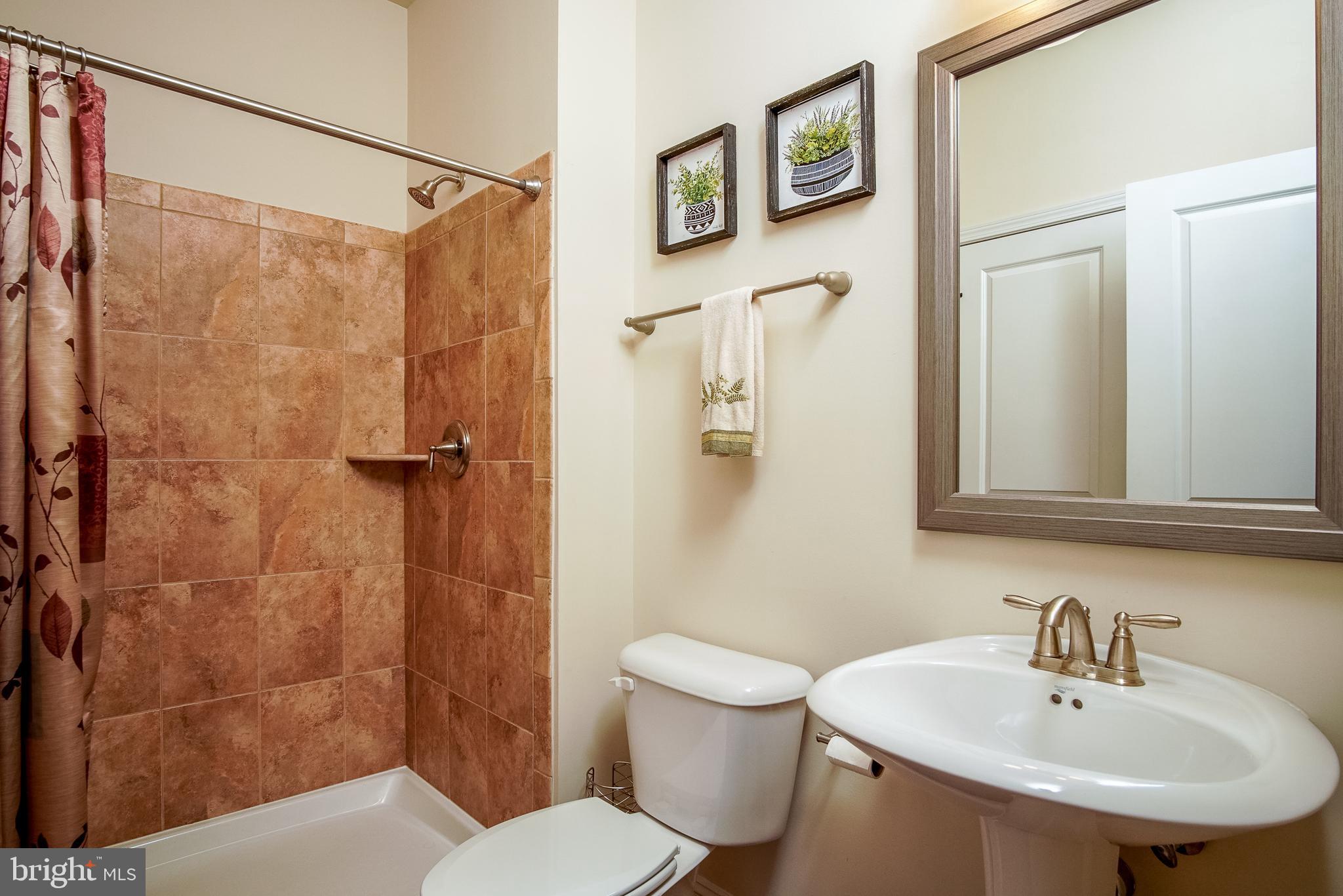 10451 Scaggsville Road Laurel, MD 20723 - Photo 20 of 48 Bathroom 2