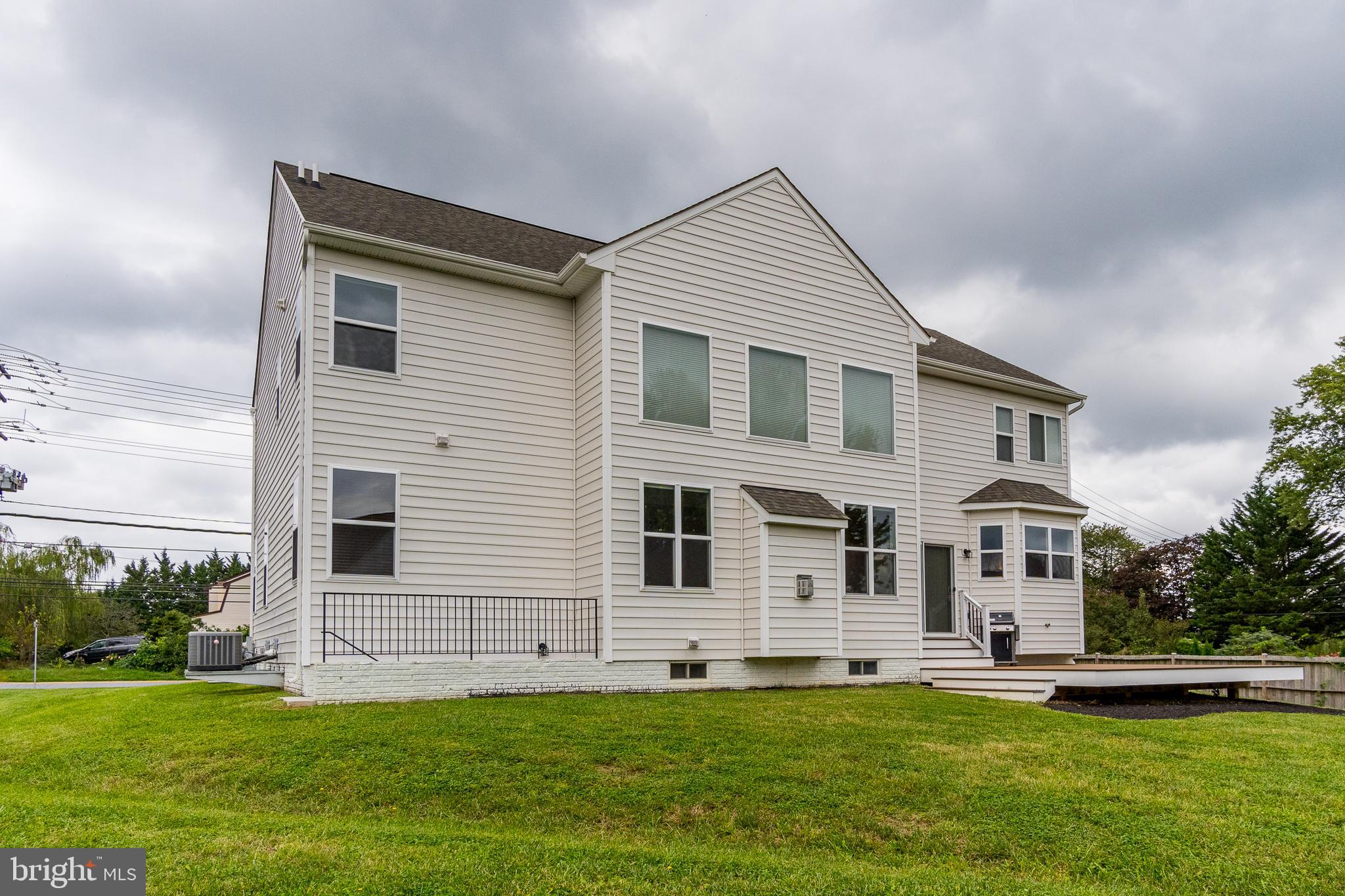 10451 Scaggsville Road Laurel, MD 20723 - Photo 47 of 48 Exterior Back