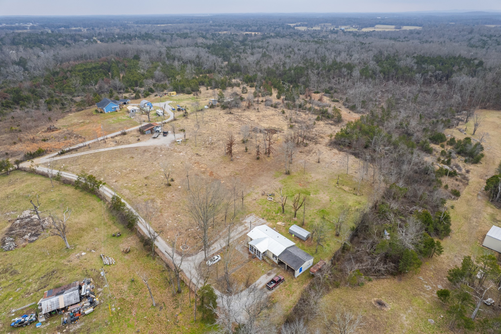 5036 Kedron Road Columbia, TN 38401 - Photo 13 of 46