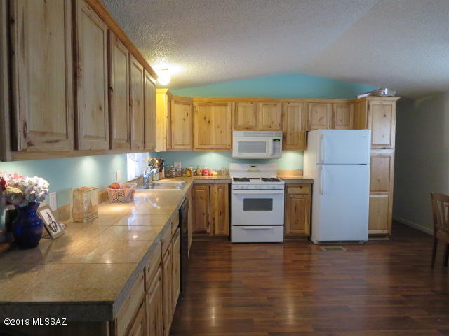 437 South Flynn Road St. David, AZ 85630 - Photo 3 of 32 Gallery Image 3