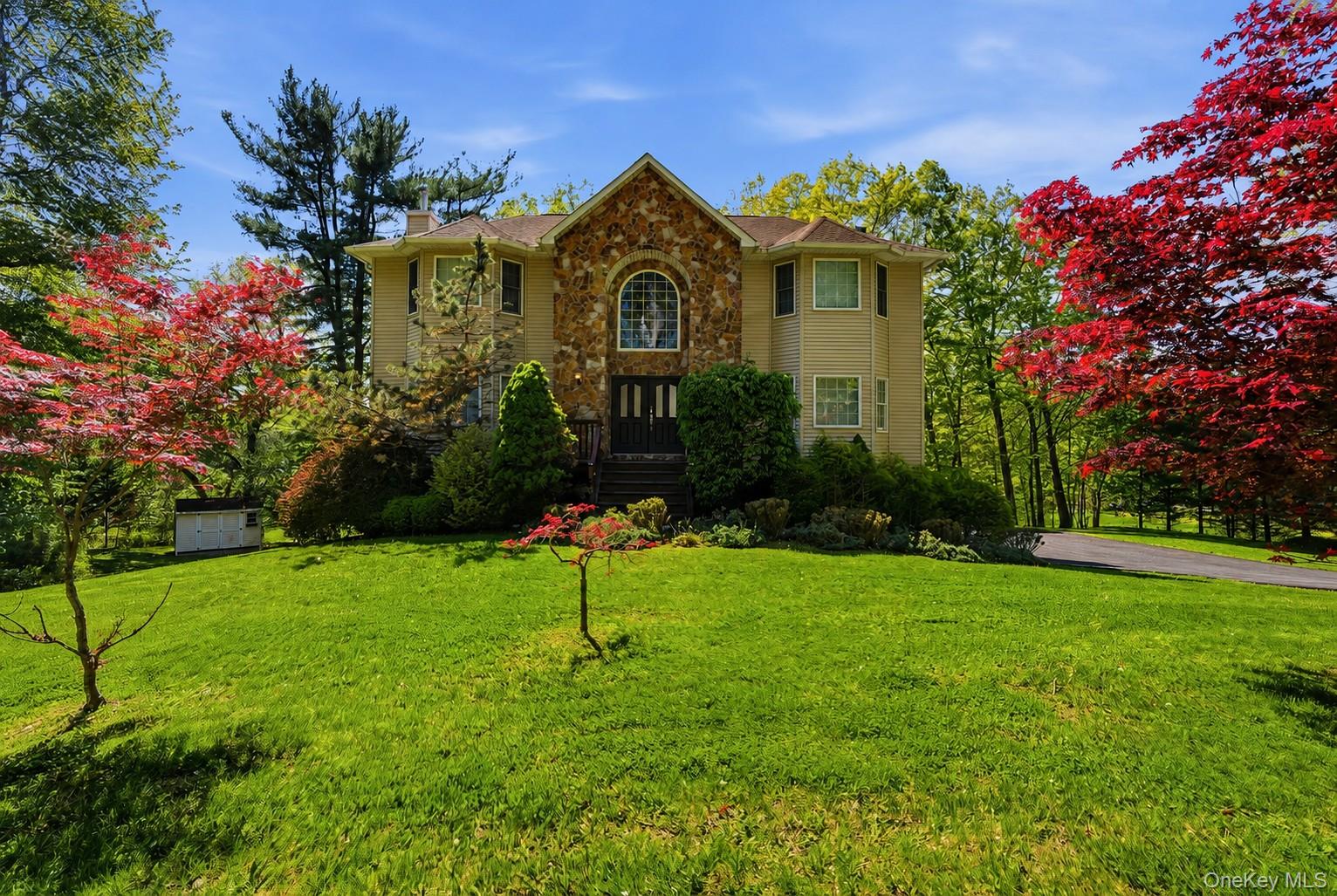 105 Hempstead Road Spring Valley, NY 10977 - Photo 4 of 40