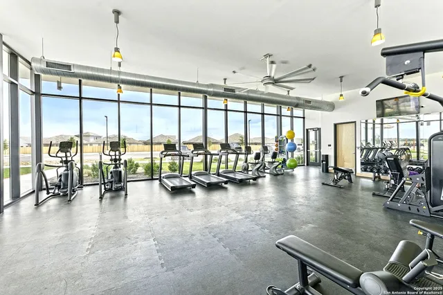 $1,675 | 5925 San Geronimo, Seguin, TX 78155