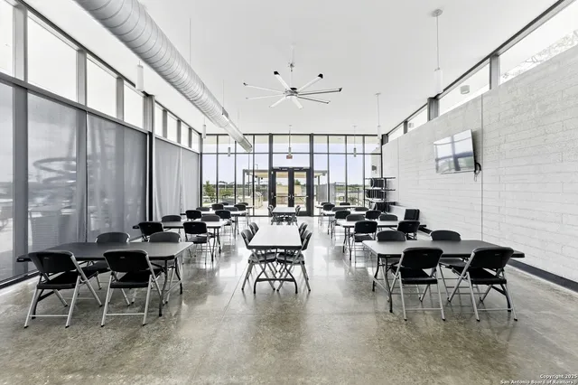 $1,675 | 5925 San Geronimo, Seguin, TX 78155