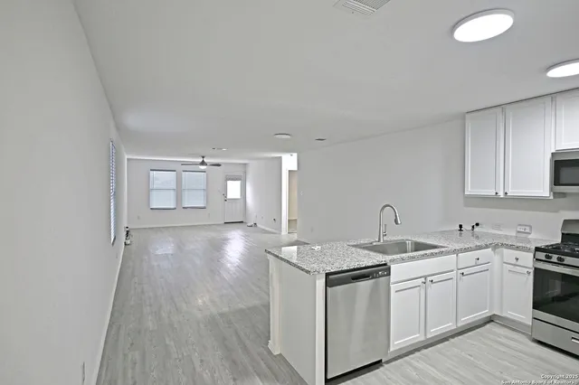 $1,675 | 5925 San Geronimo, Seguin, TX 78155