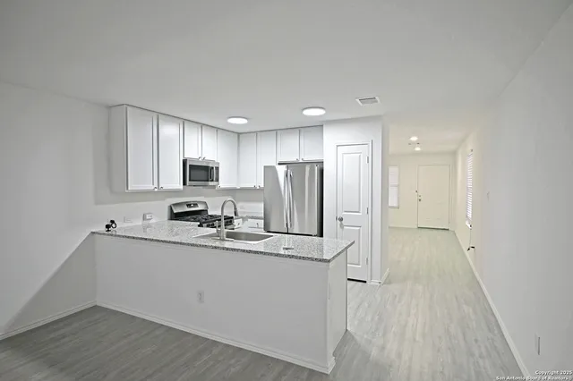 $1,675 | 5925 San Geronimo, Seguin, TX 78155