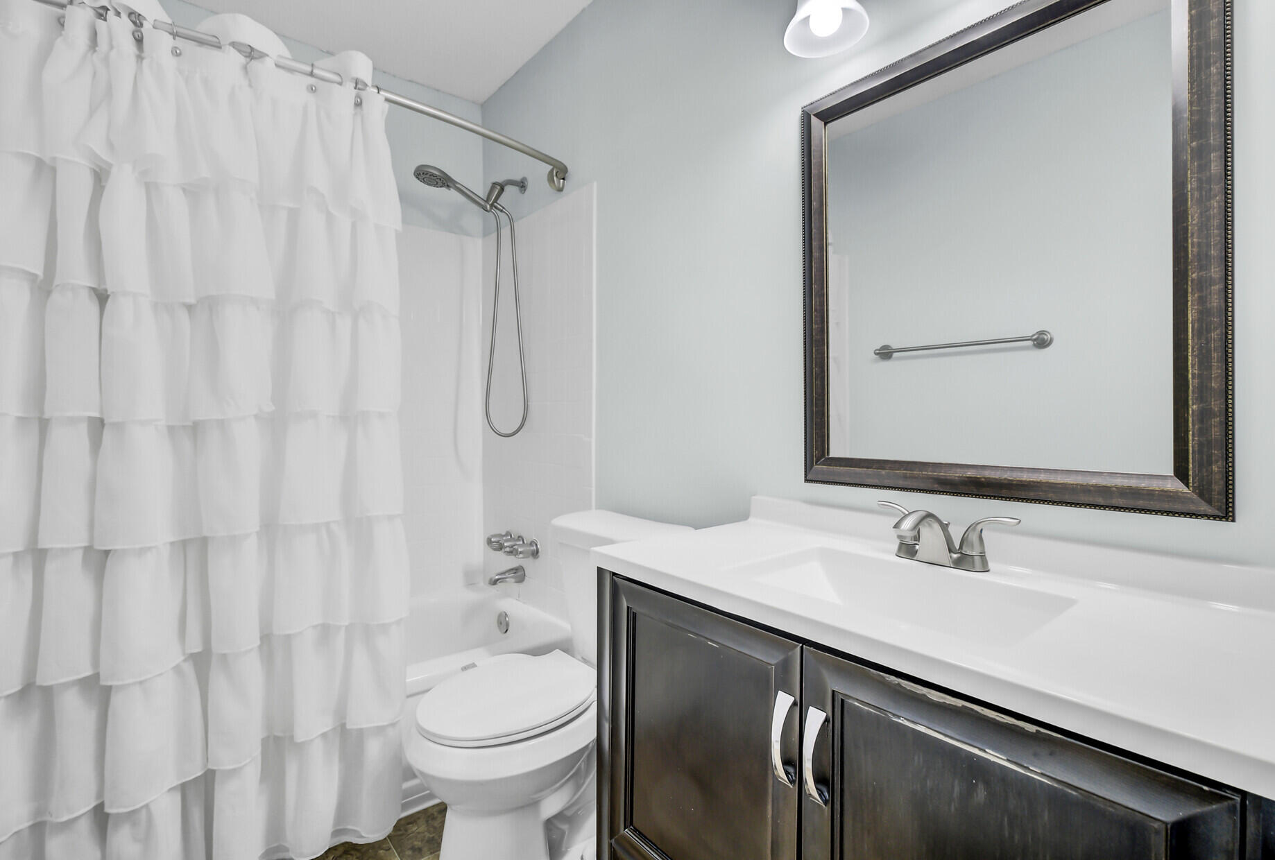 2362 Parsonage Road, Unit 13J Charleston, SC 29414 - Photo 12 of 19 Full Bath