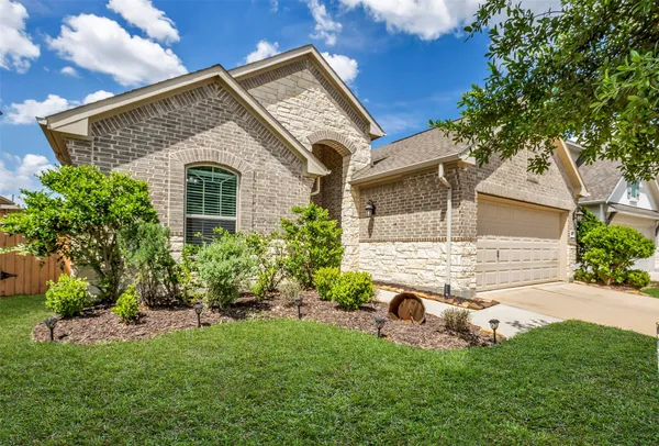 $419,900 | 3819 Robinson Bend Drive, Spring, TX 77386