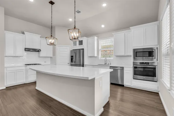 $419,900 | 3819 Robinson Bend Drive, Spring, TX 77386