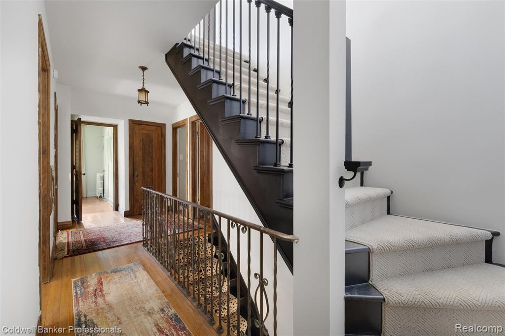 1377 Harvard Road Grosse Pointe Park, MI 48230 - Photo 45 of 72