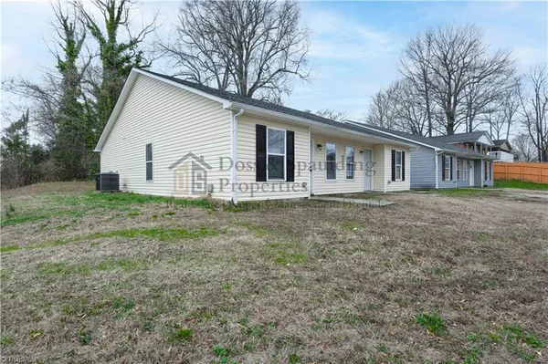 $1,155 | 2509 Pinnix Street, Unit B, Greensboro, NC 27405