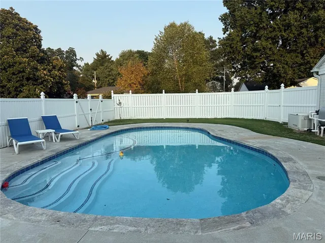 $325,000 | 1600 West Washington Street, Kennett, MO 63857