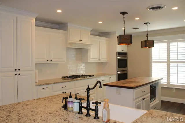 $325,000 | 1600 West Washington Street, Kennett, MO 63857