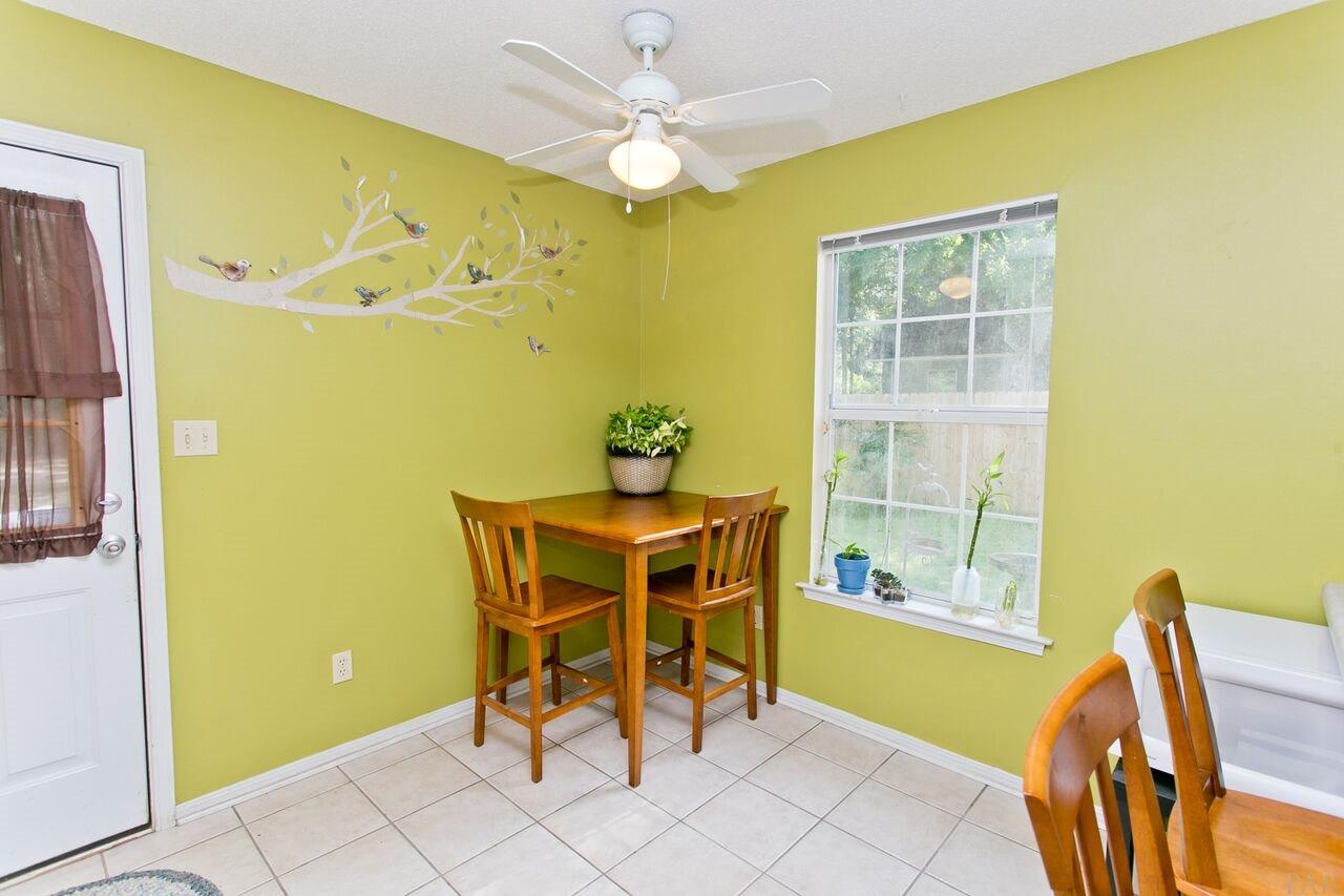1341 Fairchild Street Pensacola, FL 32504 - Photo 12 of 28