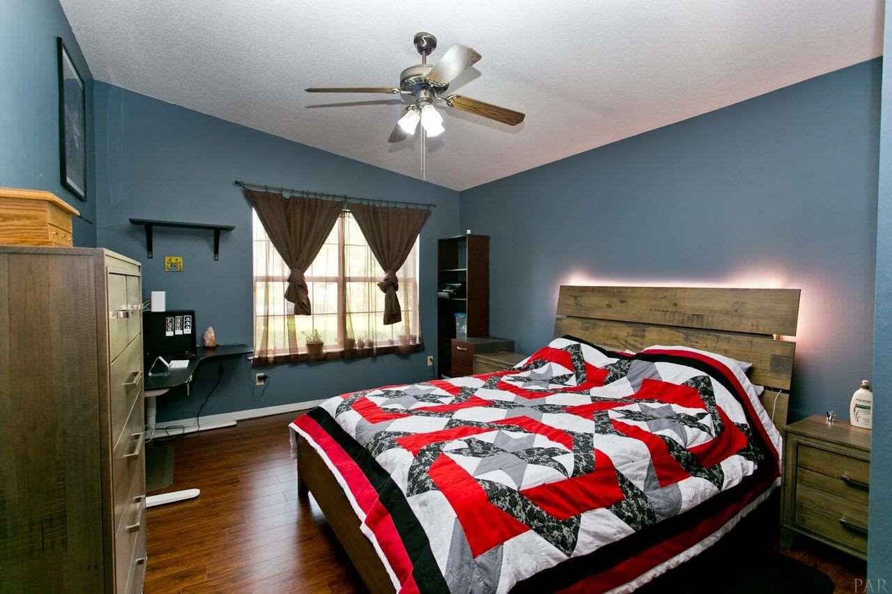 1341 Fairchild Street Pensacola, FL 32504 - Photo 15 of 28