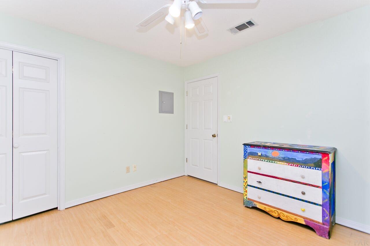 1341 Fairchild Street Pensacola, FL 32504 - Photo 19 of 28