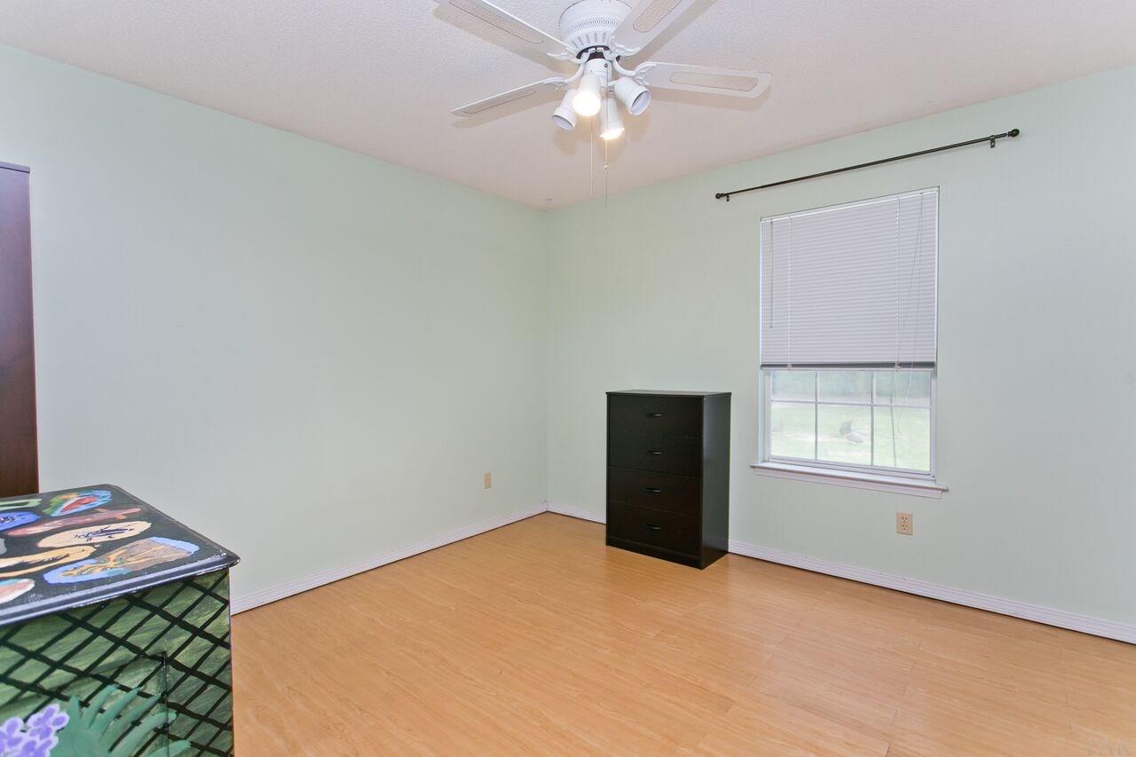 1341 Fairchild Street Pensacola, FL 32504 - Photo 20 of 28